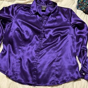 Purple size XXL(20) satiny blouse